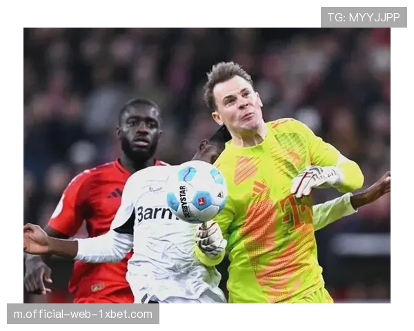 拜仁门将位置突发变故 乌尔比希脑震荡诺伊尔紧急复出